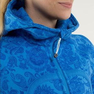 Lululemon Blue Cornflower Paisley Scuba Hoodie